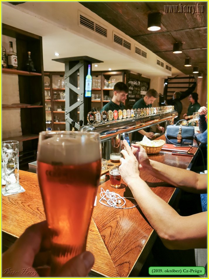 2019.oktober-Cz-Praga-043.jpg