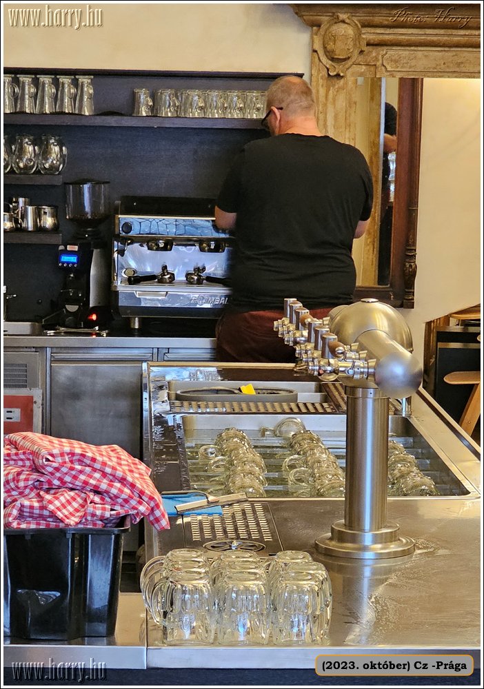 2023.oktober-Cz-Praga-046.jpg