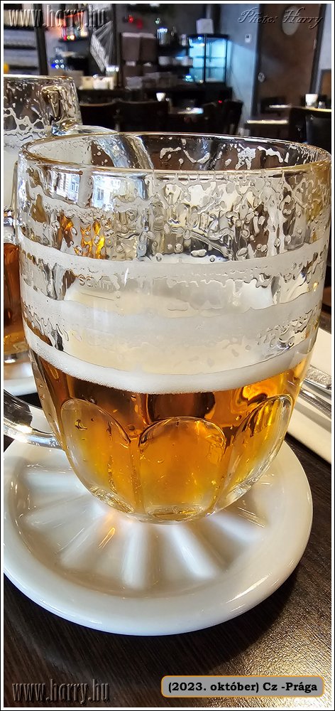 2023.10-Cz-Praga-087.jpg