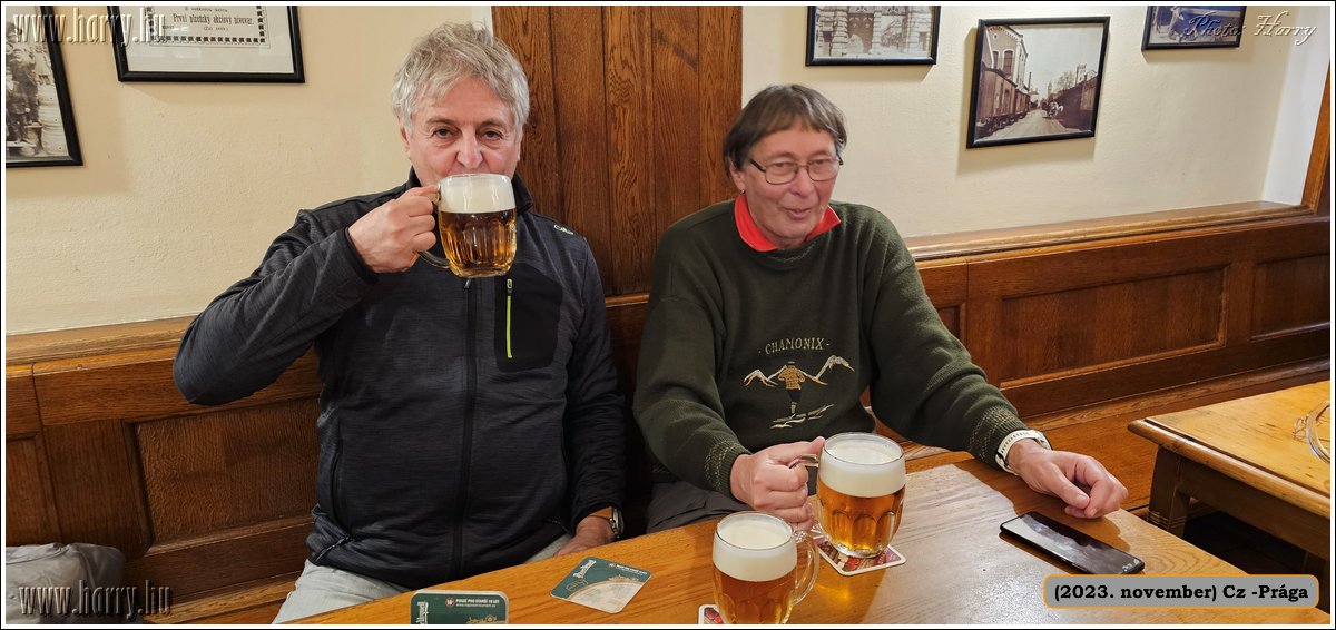 2023.11-Cz-Praga-390.jpg