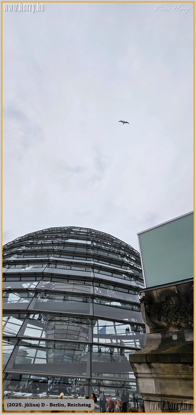 2025.07.-D-Berlin-Reichstag-037.jpg