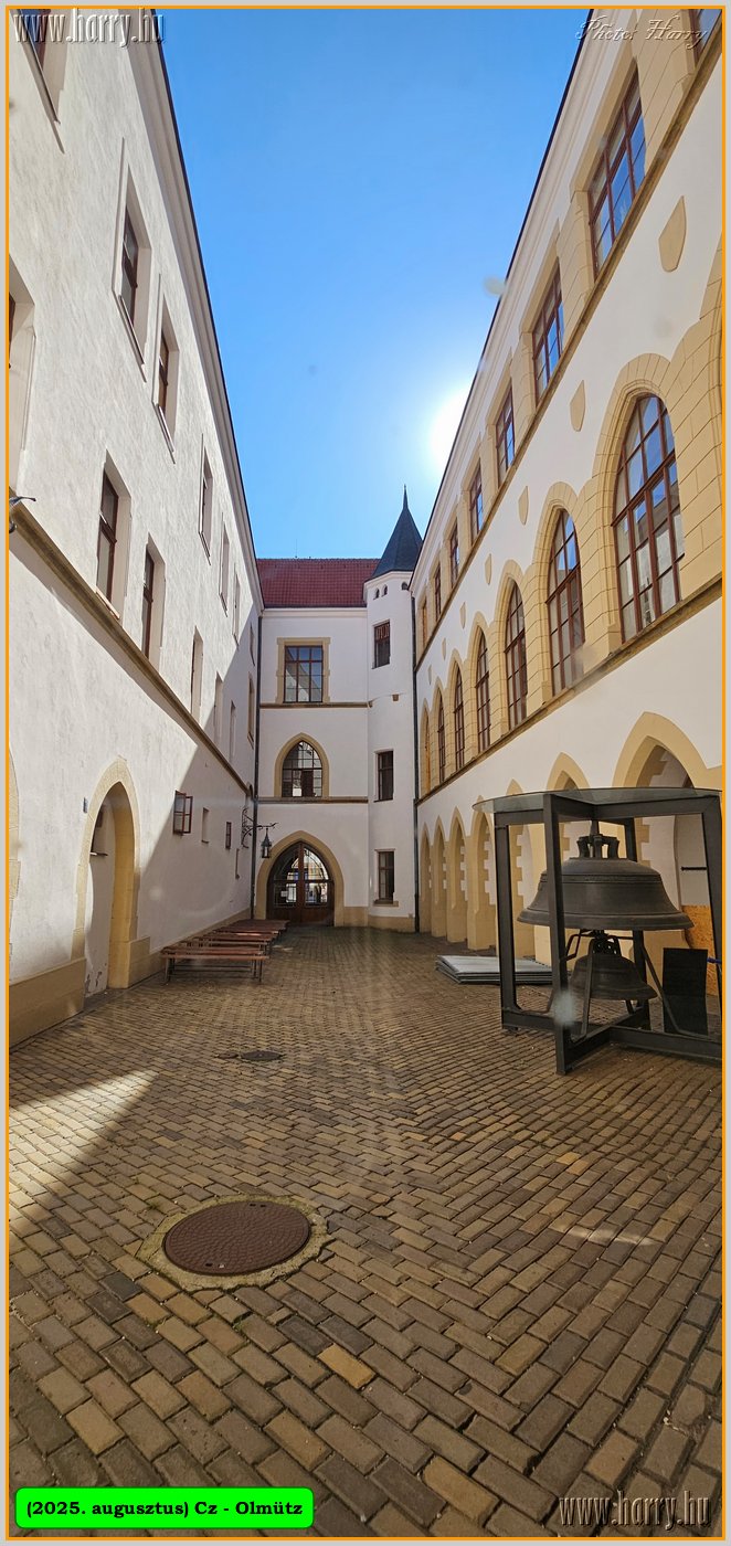 2025.08.-Cz-Olmutz-155.jpg